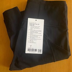 lululemon FAST and FREE TIGHT legging size 6 28” inseam!  WORN one time!